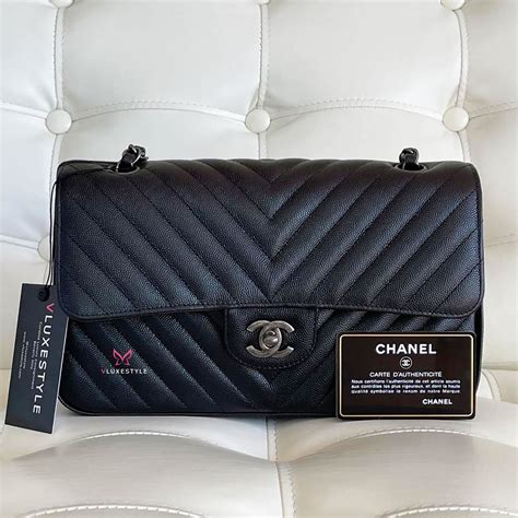 Chanel Classic Medium Double Flap 17B Iridescent Black 